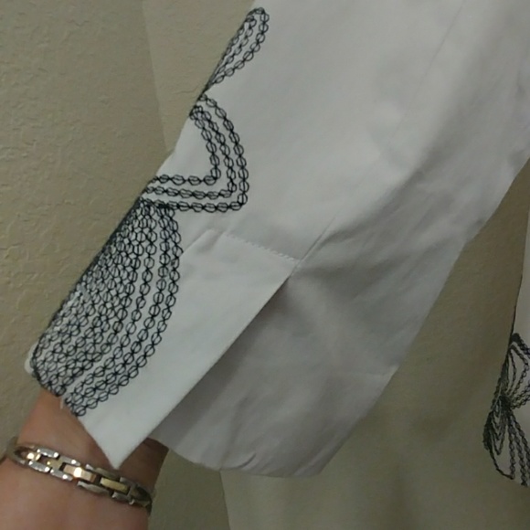 VTG- Trenz by Theresa Renz Floral Embroider Blazer - Picture 6 of 8